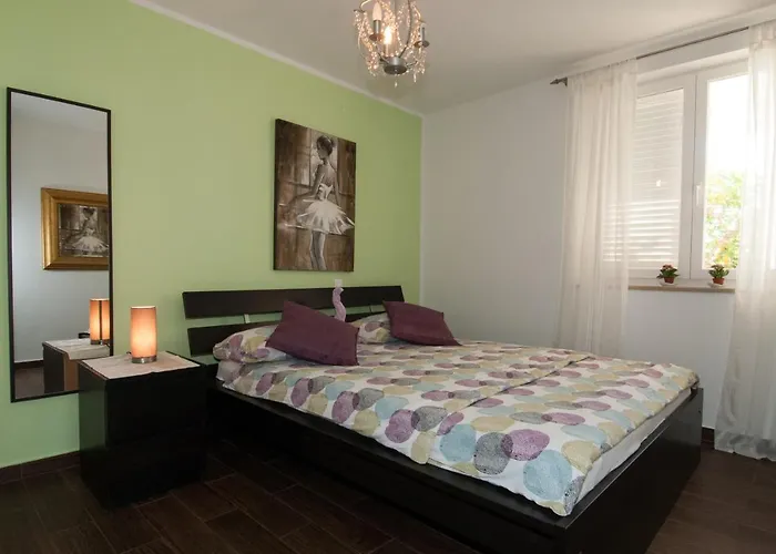 Beautiful View 2 אופטיה